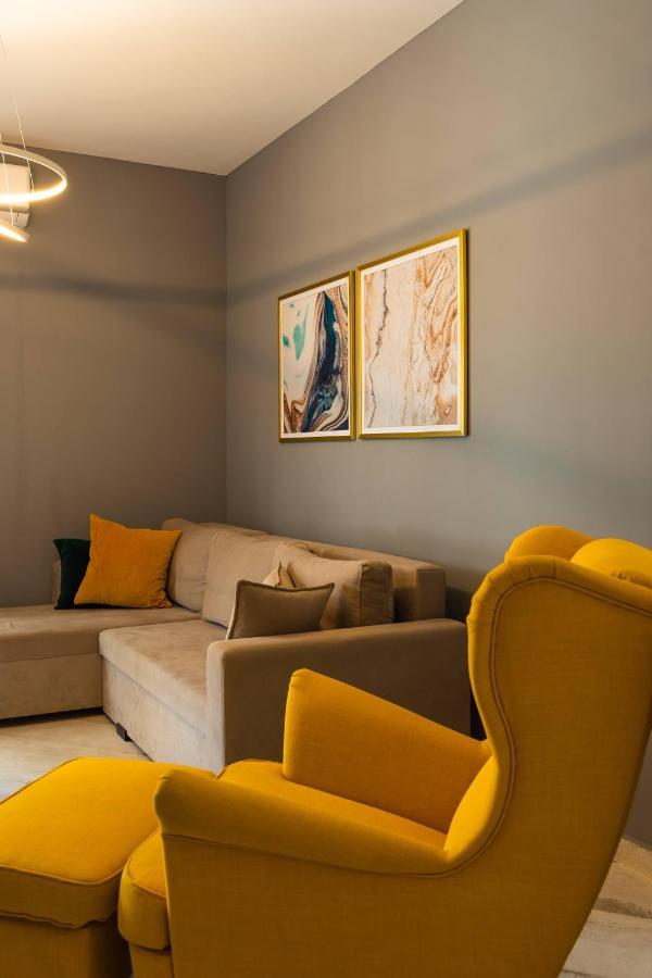 Cozy Modern Apartment Inside The City Center Salonic Exterior foto